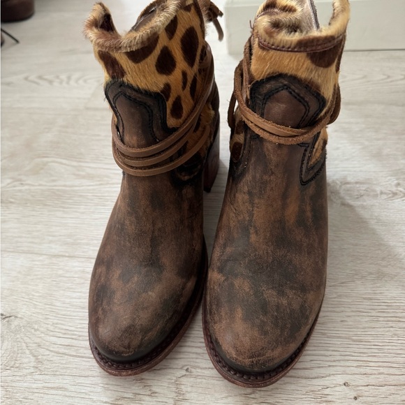 freebird Shoes - Freebird Brown and Tan Ankle Boots